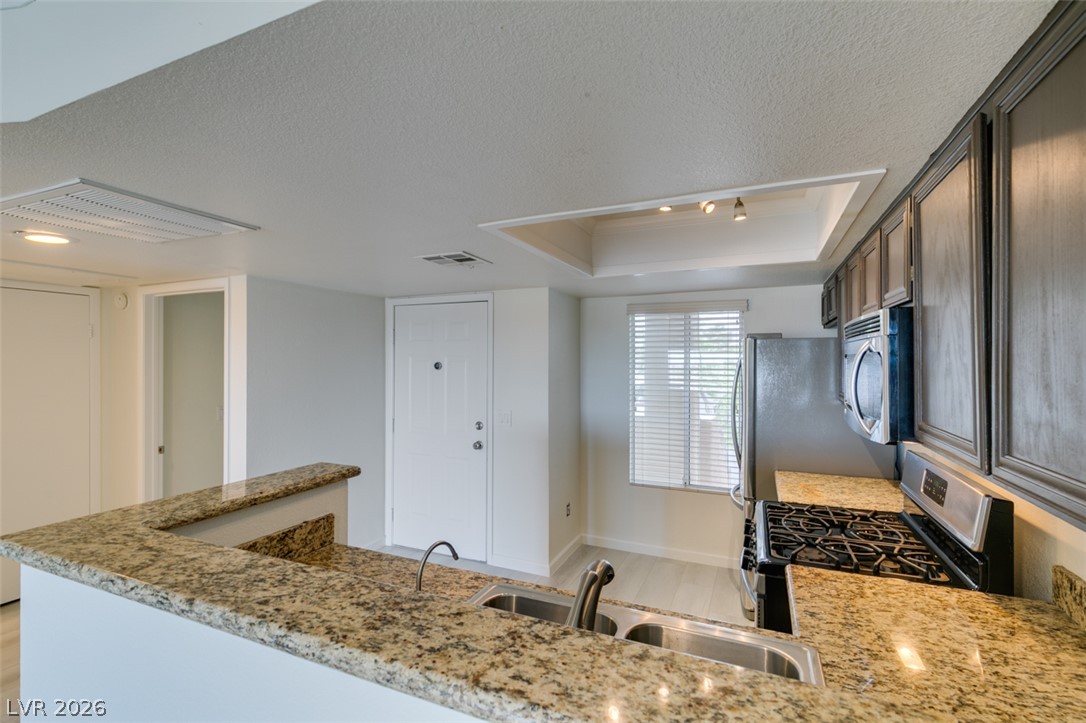 8070 West Russell Road 2026 Property Photo 2