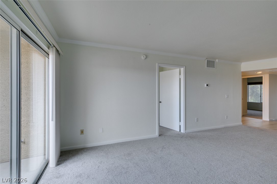 8070 West Russell Road 2026 Property Photo 25