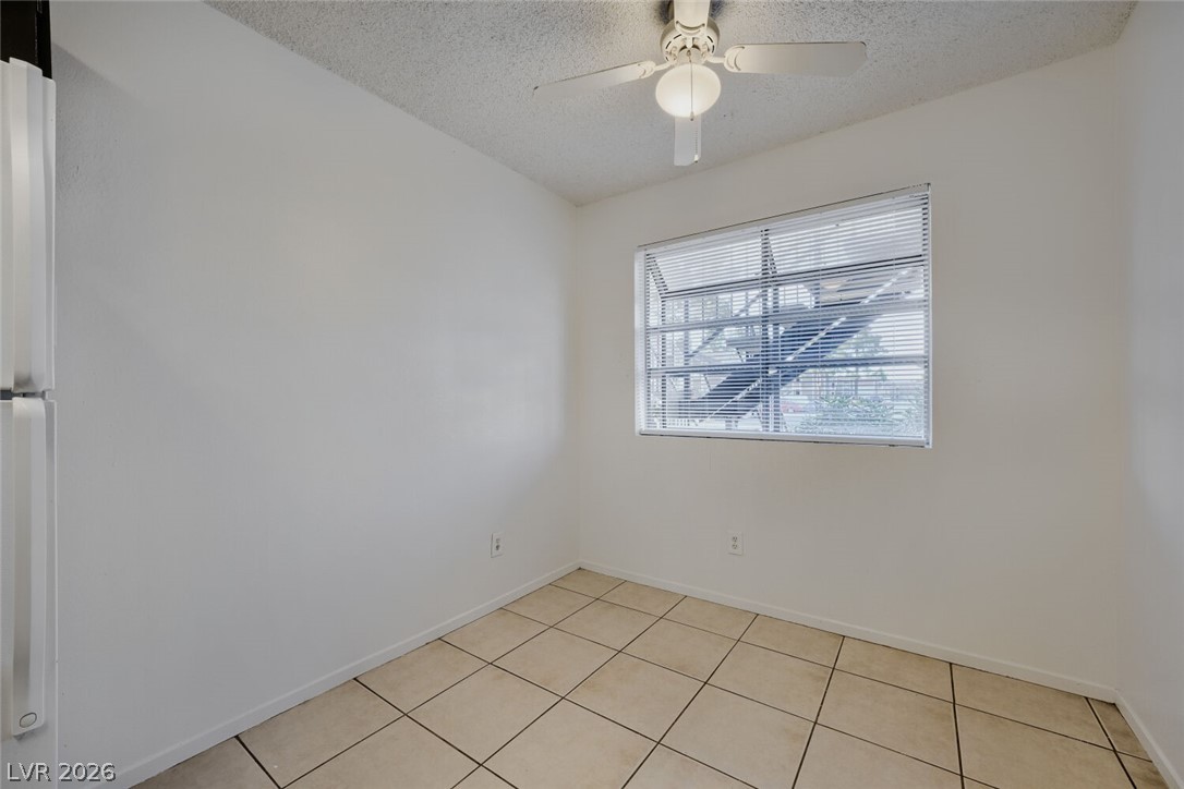 4651 Amberleigh Lane A Property Photo 9