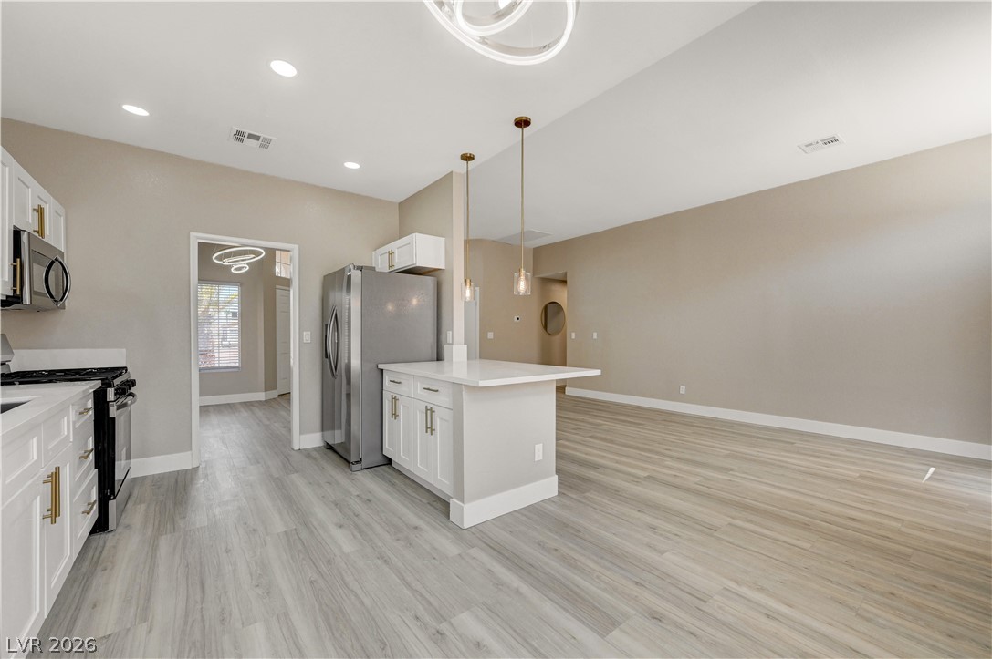 419 Viewmont Drive Property Photo 16
