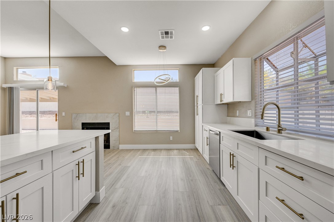 419 Viewmont Drive Property Photo 18
