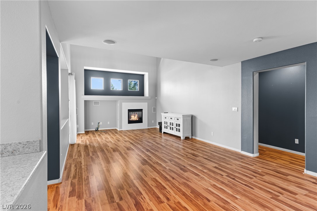 5590 Nimes Avenue Property Photo 6