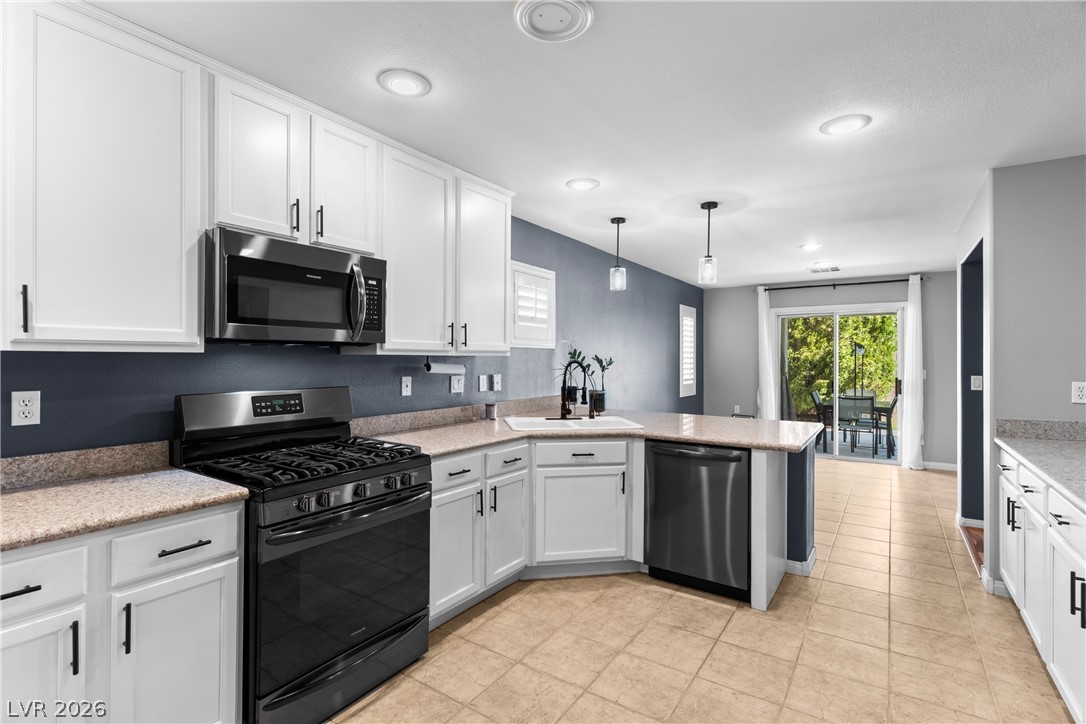 5590 Nimes Avenue Property Photo 13