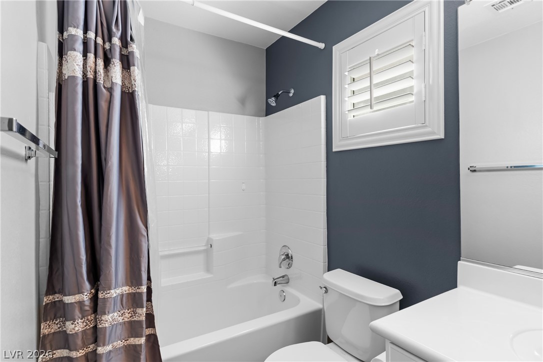 5590 Nimes Avenue Property Photo 24