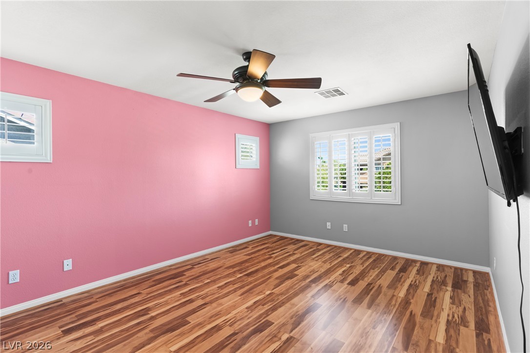 5590 Nimes Avenue Property Photo 28