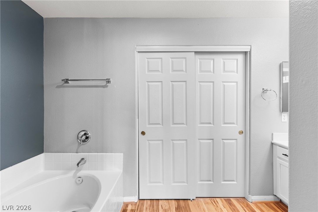 5590 Nimes Avenue Property Photo 30