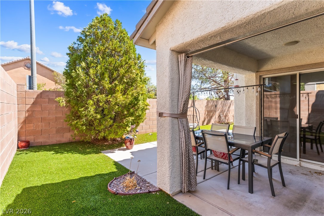 5590 Nimes Avenue Property Photo 34