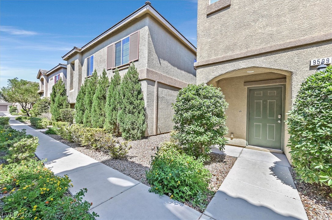 9599 Vega Carpio Avenue Property Photo 1