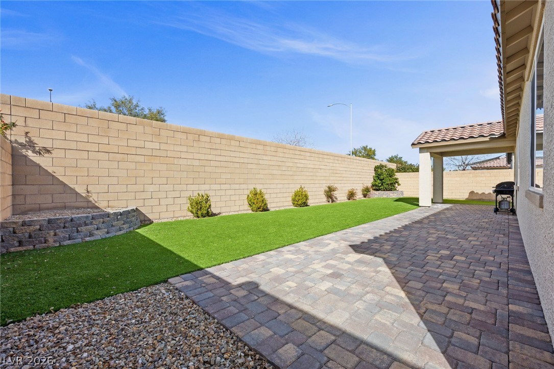 6721 Sycamore Pines Street Property Photo 34