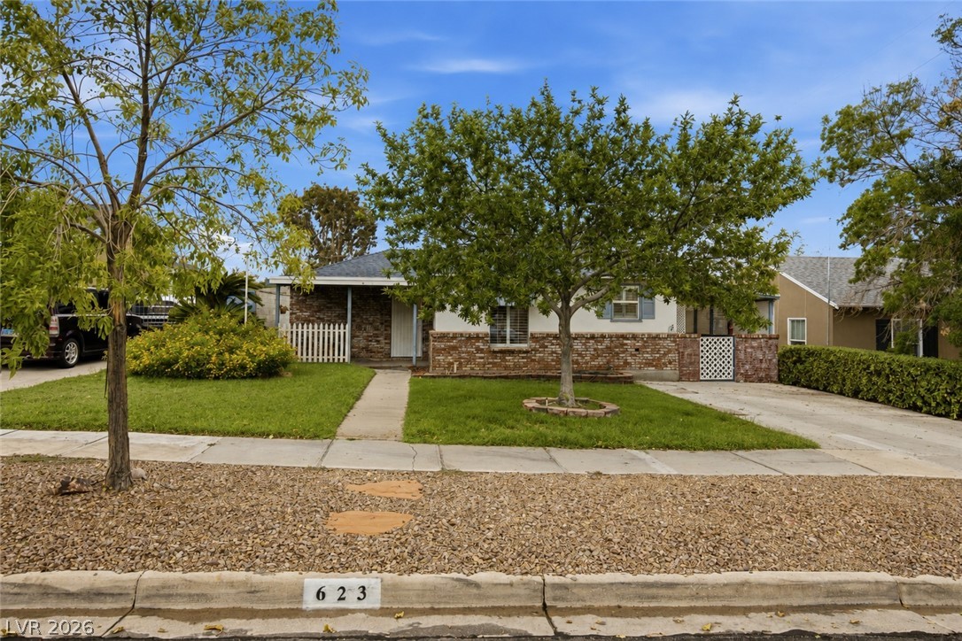 623 I Property Photo 1