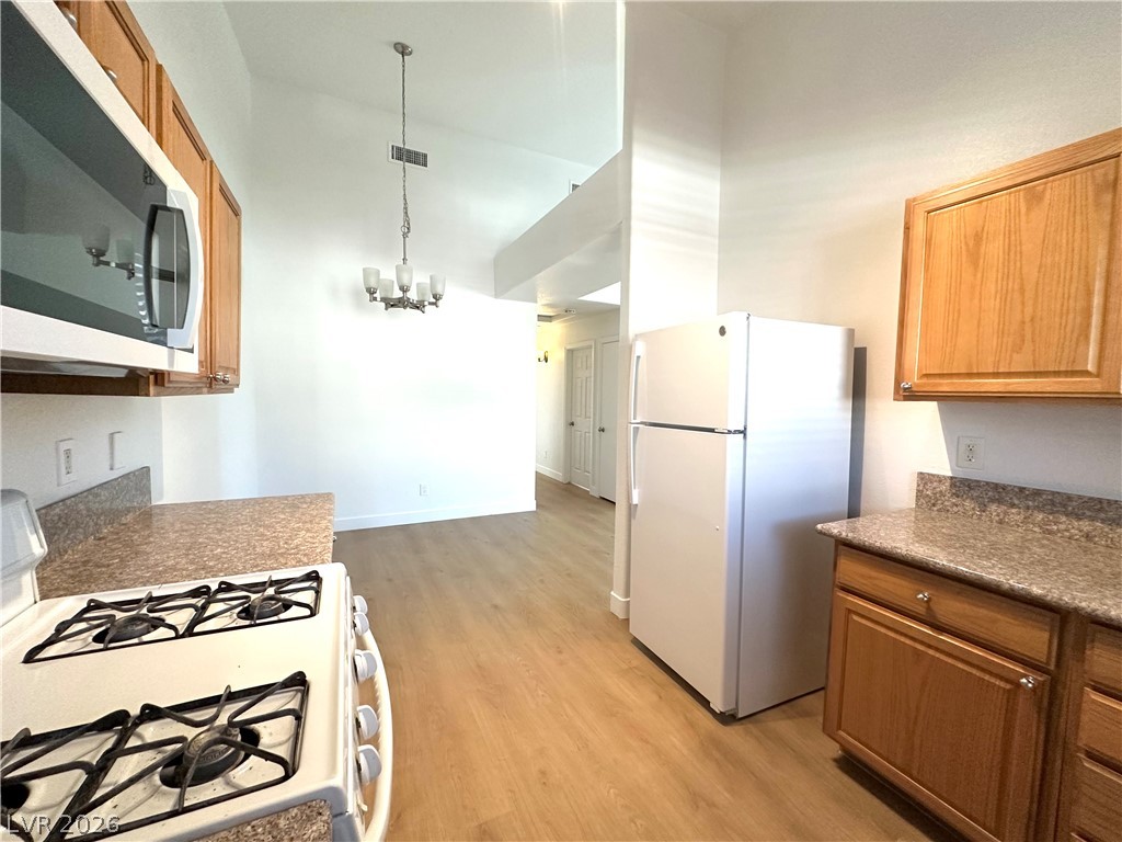 2100 Jade Creek Street 202 Property Photo 9
