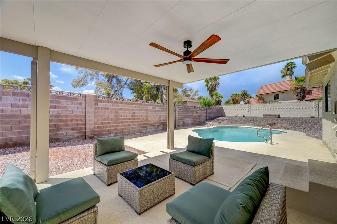 3195 Carmelita Circle Property Photo 21