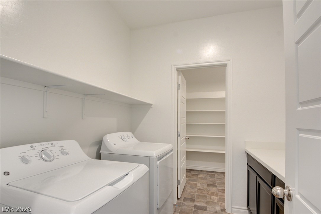 6808 Bayou Hollow Avenue Property Photo 10