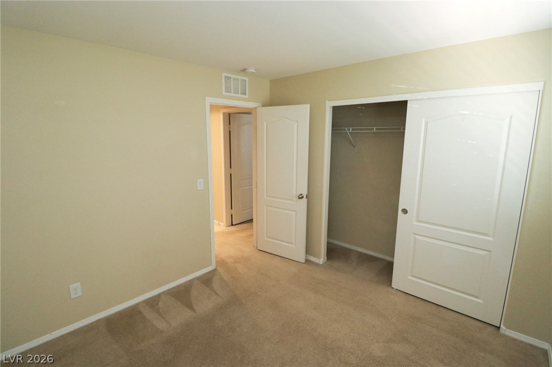 10624 Derby Peak Lane Property Photo 13