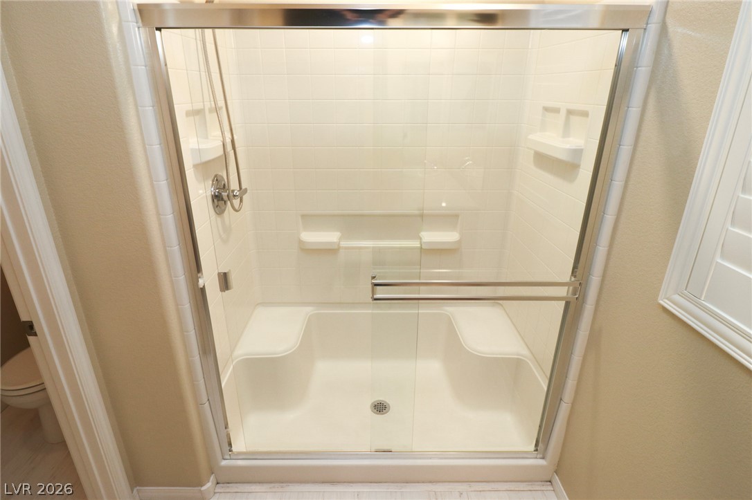 10624 Derby Peak Lane Property Photo 16