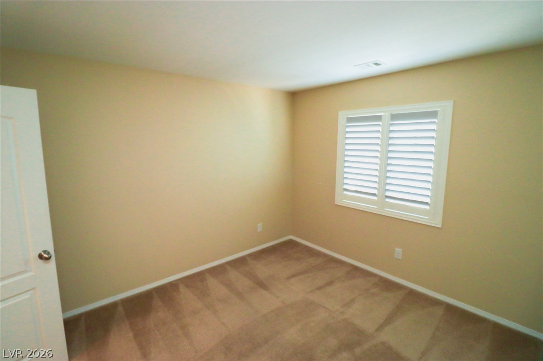 10624 Derby Peak Lane Property Photo 17