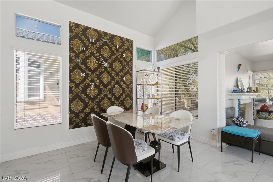 5332 Desert Blossom Road Property Photo 8
