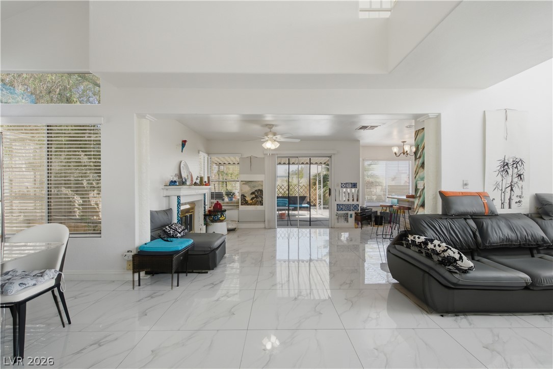 5332 Desert Blossom Road Property Photo 9
