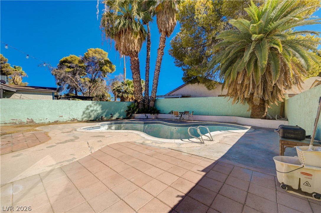 1859 Winterwood Boulevard Property Photo 7