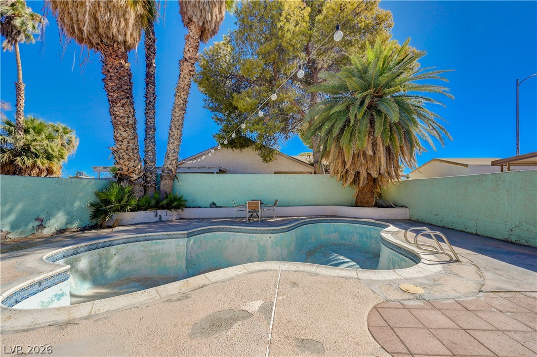 1859 Winterwood Boulevard Property Photo 24