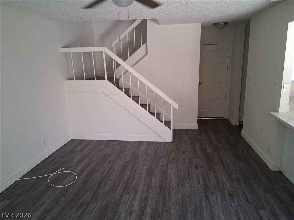 1722 East University Avenue 5 Property Photo 5