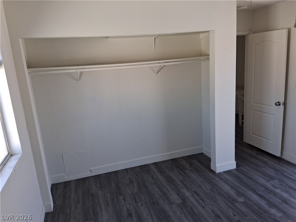 1722 East University Avenue 5 Property Photo 8