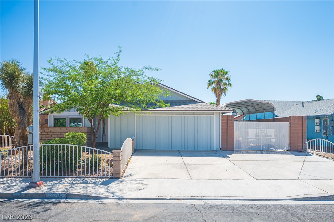 1705 Starbuck Drive Property Photo 1