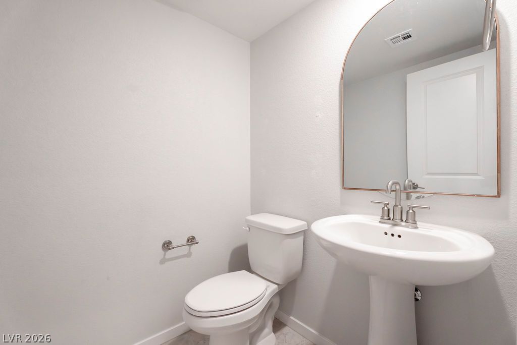 11620 Desert Hollow Avenue Property Photo 15