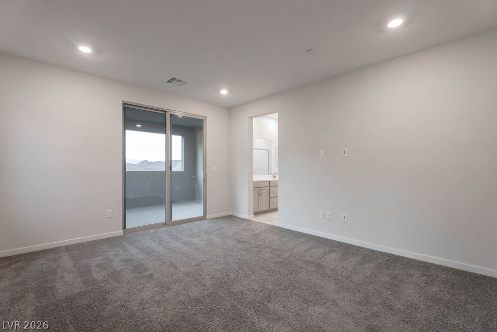 11620 Desert Hollow Avenue Property Photo 33
