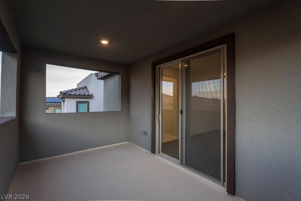 11620 Desert Hollow Avenue Property Photo 42