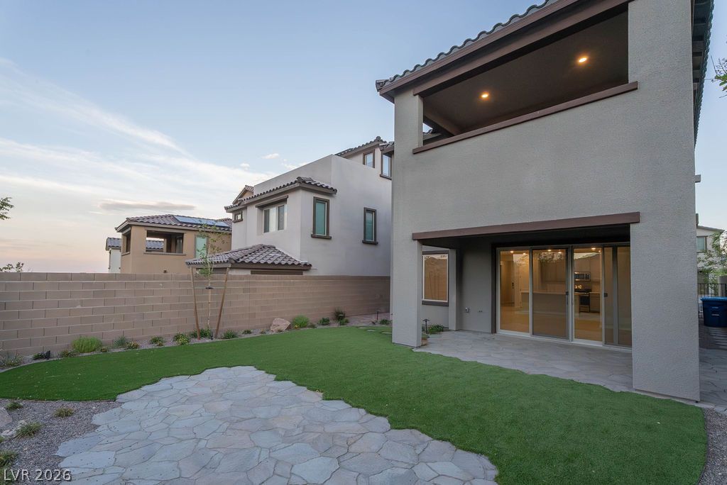 11620 Desert Hollow Avenue Property Photo 48