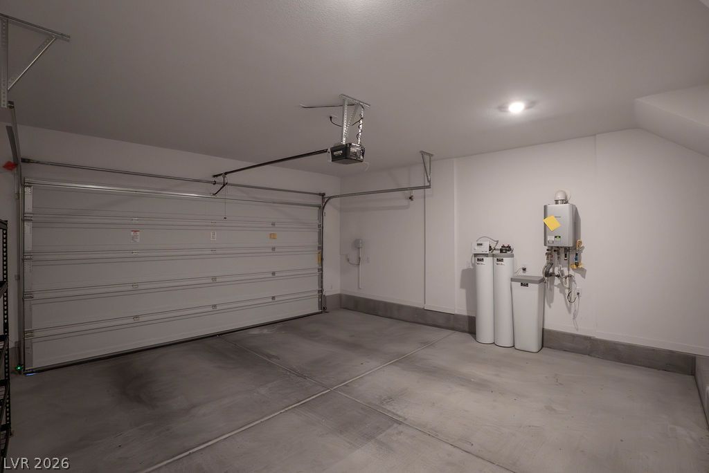 11620 Desert Hollow Avenue Property Photo 49