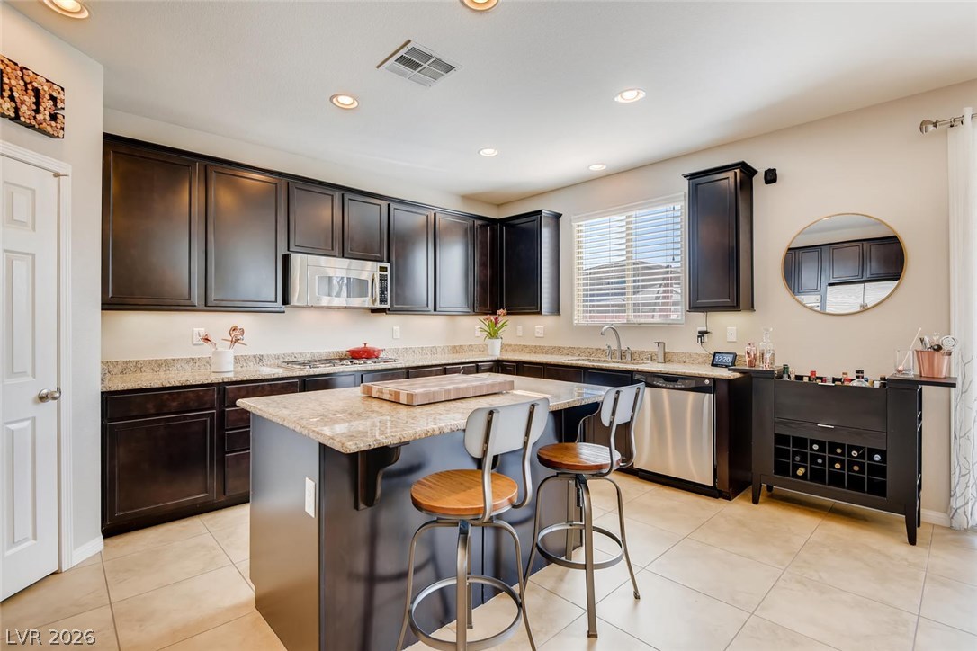 10511 Harvest Green Way Property Photo 6