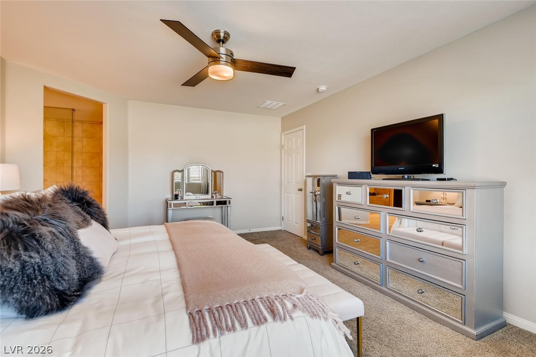 10511 Harvest Green Way Property Photo 13