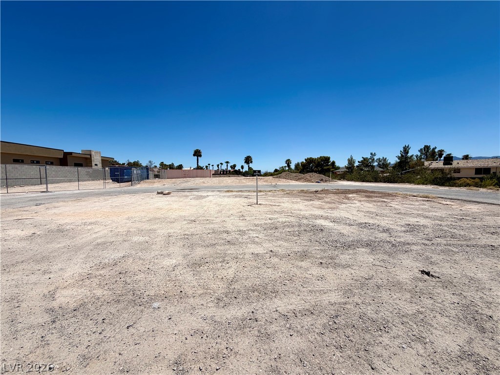 7538 Gilespie Street Property Photo 24