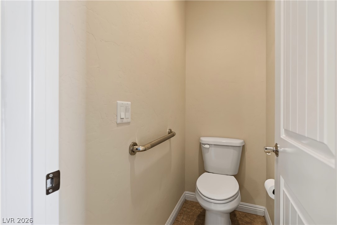 140 Admiral Benbow Way Property Photo 14