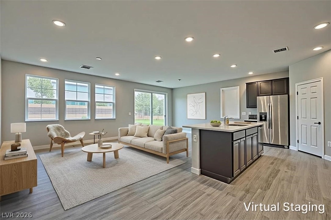 5546 Lushan Street Property Photo 4