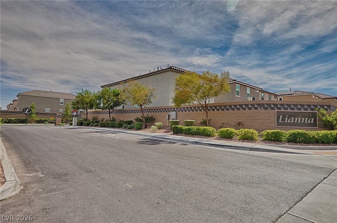 5546 Lushan Street Property Photo 32