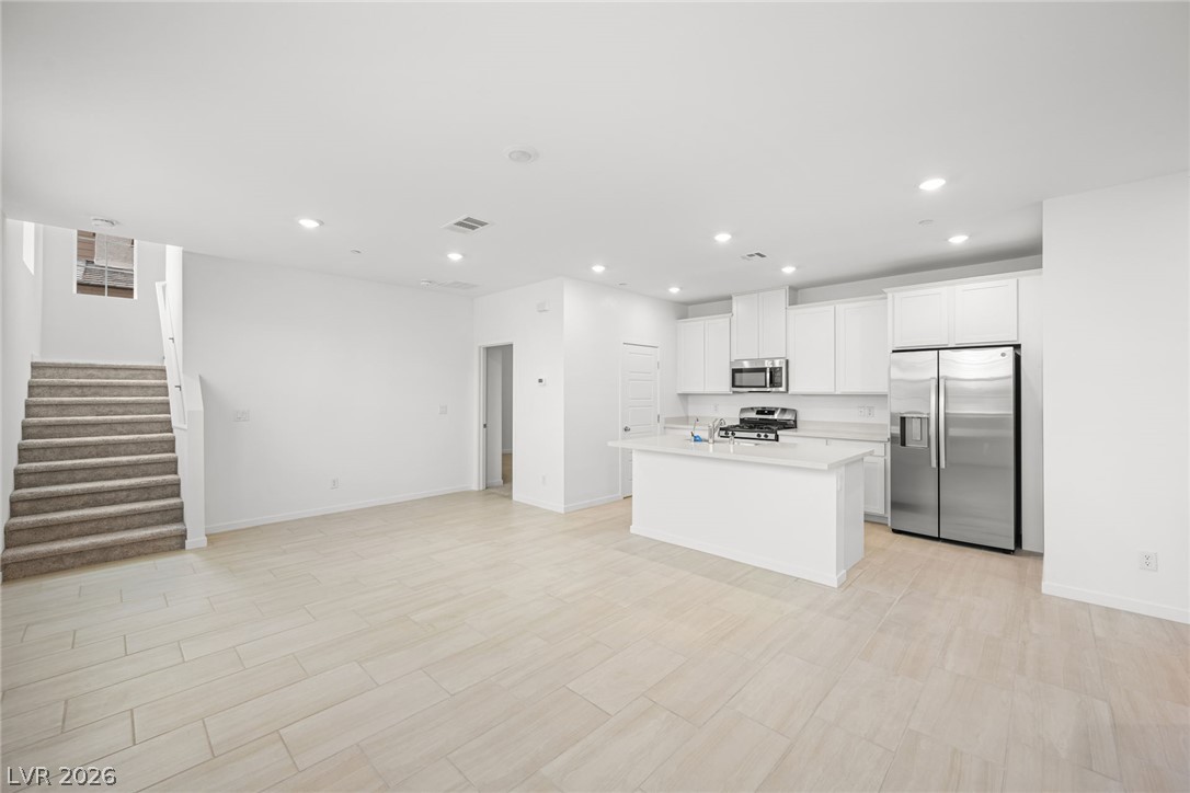 167 Colony Square Way Property Photo 8