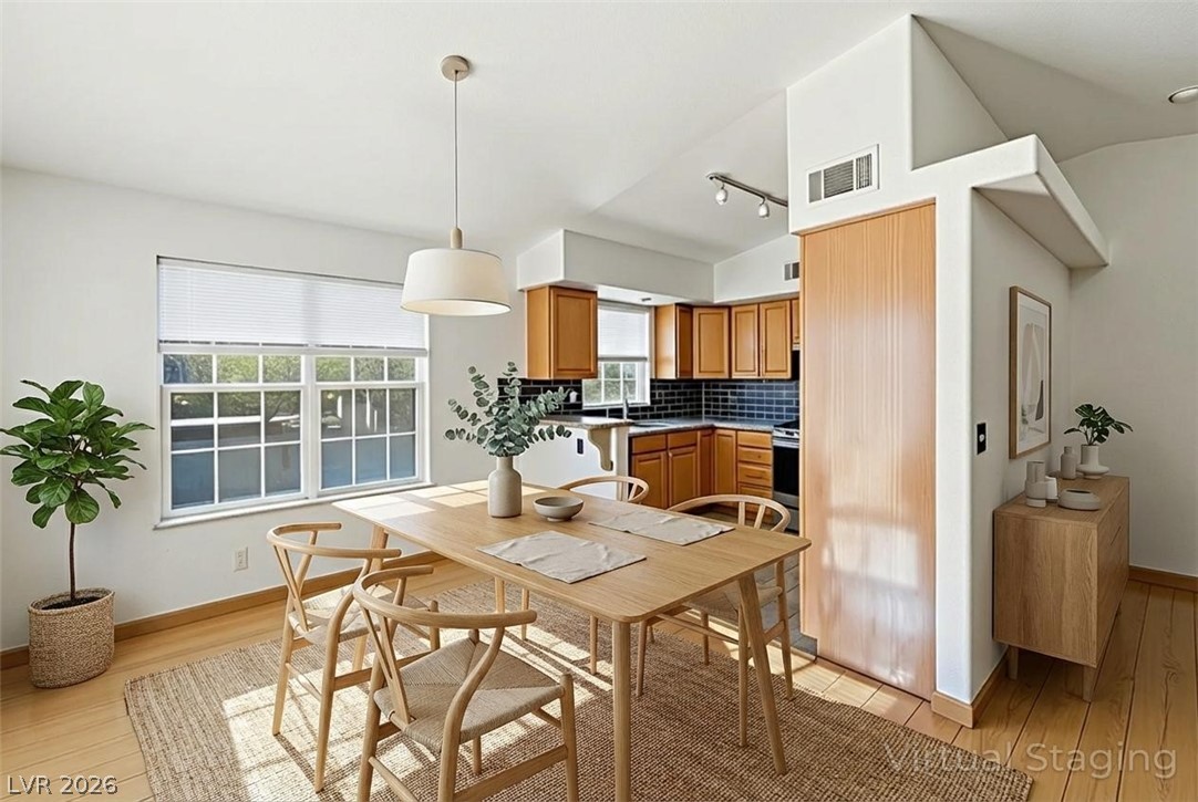 520 Arrowhead Trail 522 Property Photo 1