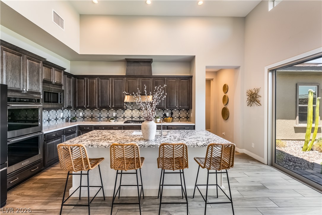 6706 Desert Crimson Street Property Photo 17