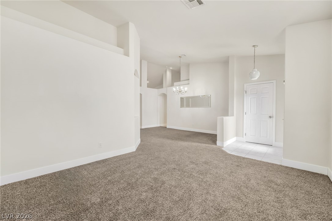 1299 Echo Creek Street Property Photo 3