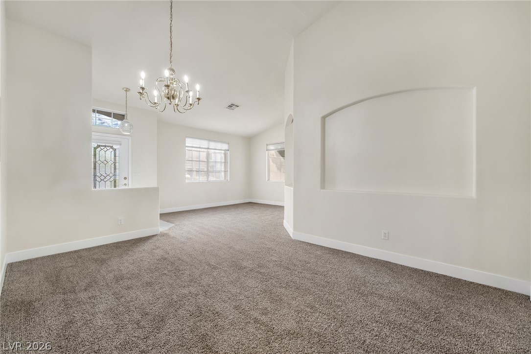 1299 Echo Creek Street Property Photo 5