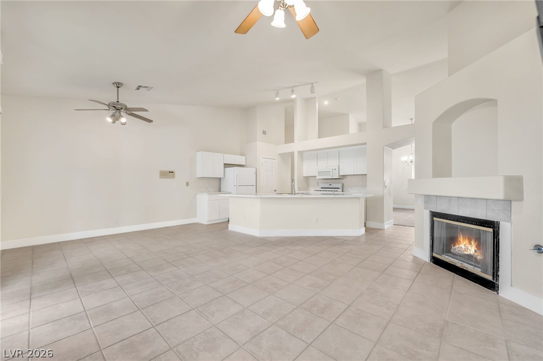 1299 Echo Creek Street Property Photo 9