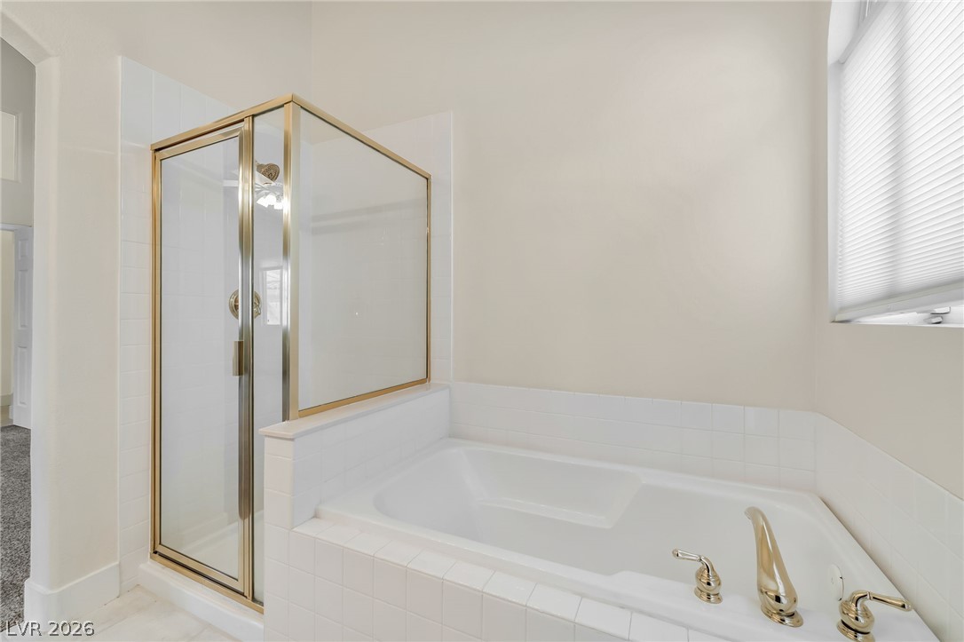 1299 Echo Creek Street Property Photo 17