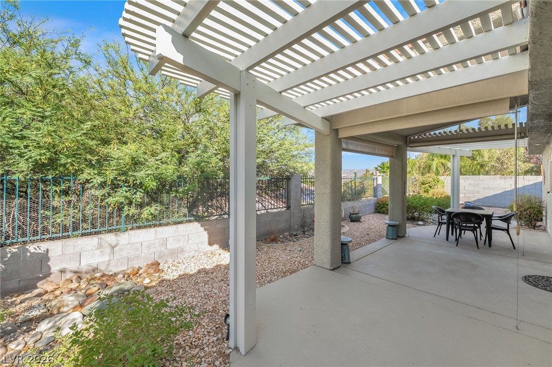 1299 Echo Creek Street Property Photo 25