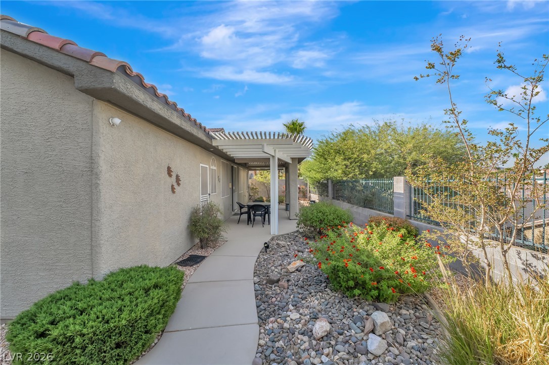 1299 Echo Creek Street Property Photo 26