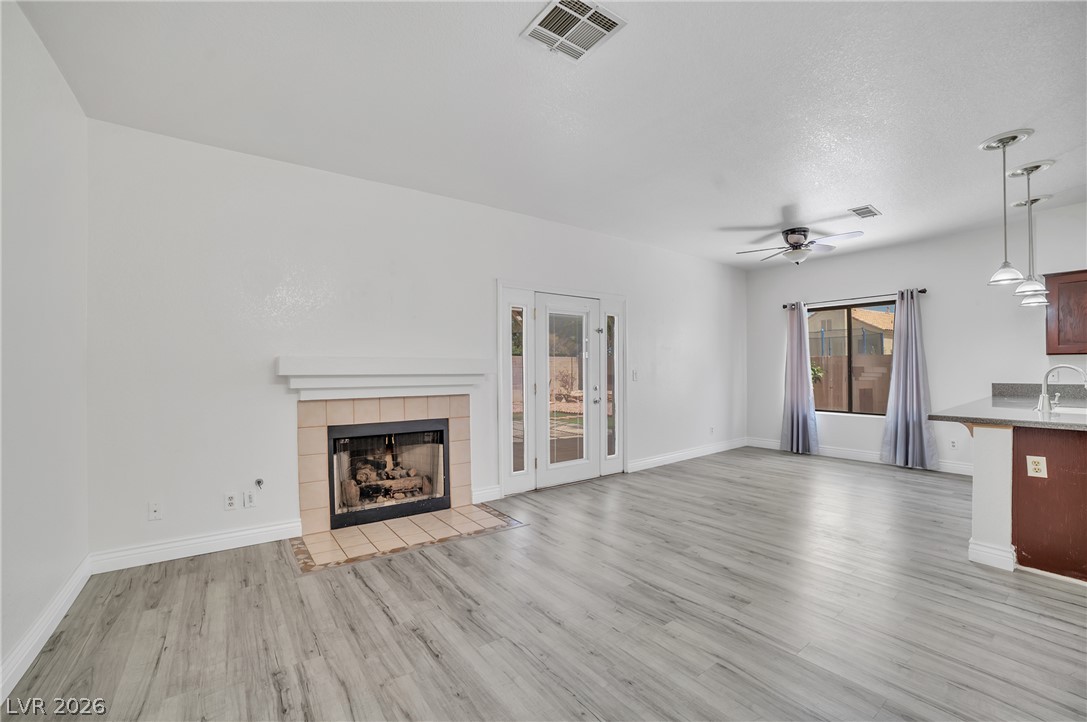 2304 Chatfield Drive Property Photo 6