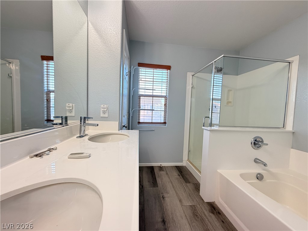 7237 Mineral Park Avenue Property Photo 12