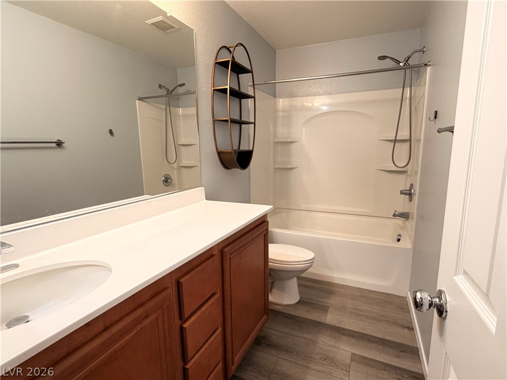 7237 Mineral Park Avenue Property Photo 19